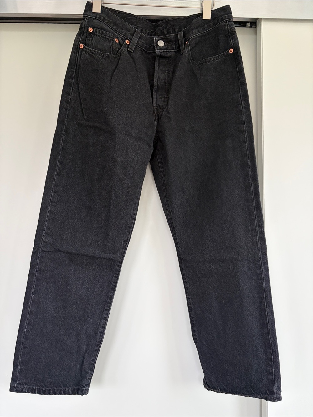 NWOT - Women’s High Waist Levi 501 Crop Straight Leg Jeans